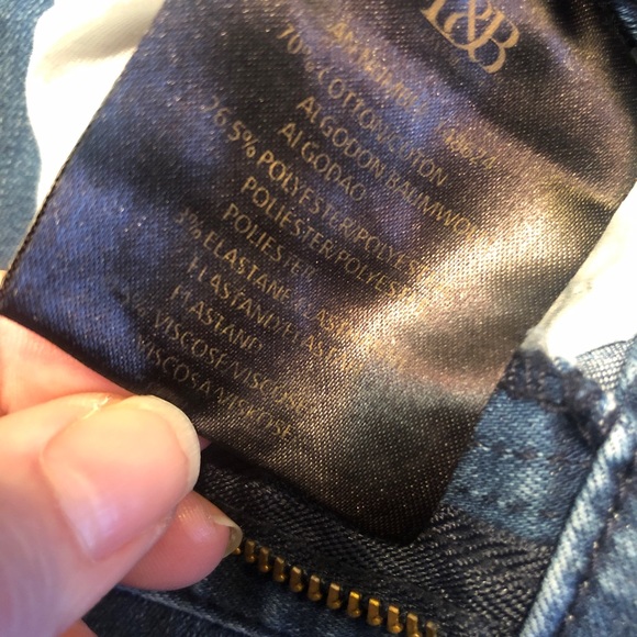 Lucky + Blessed Jeans. Size 4, Skinny Jeans. Comes with leopard patches on front - Picture 9 of 16